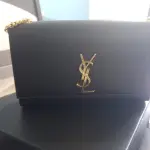 LOTE 002 - BOLSA/SANDÁLIA S.LAURENT ORIGINAIS