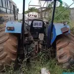LOTE 028 - TRATOR NEW HOLLAND