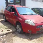 LOTE 012 - VEÍCULO FIAT PUNTO