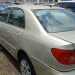 LOTE 002 - TOYOTA COROLLA