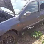 Sucata Renault Clio 1.0 2001 Conservada