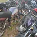 LOTE 006 - SUCATA HONDA CG 125
