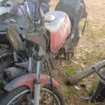 LOTE 006 - SUCATA HONDA CG 125