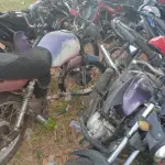 LOTE 015 - SUCATA HONDA CG 125 1999